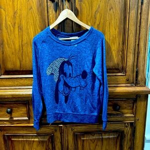 🎉4/$15🎉Disney parks Pluto sweatshirt.Super soft, thin and not bulky!Size small
